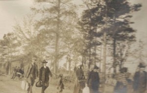 Group of Italian Settlers in St. Helena, NC (Pender County Public Library Digital Archive)